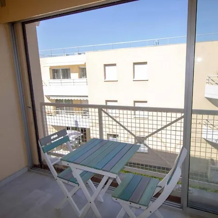 Nice 24 M Bright And Renovated With Terrace Apartamento *